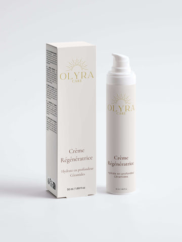 Crème Régénératrice de Nuit Olyra Care en flacon avec packaging élégant et minimaliste.